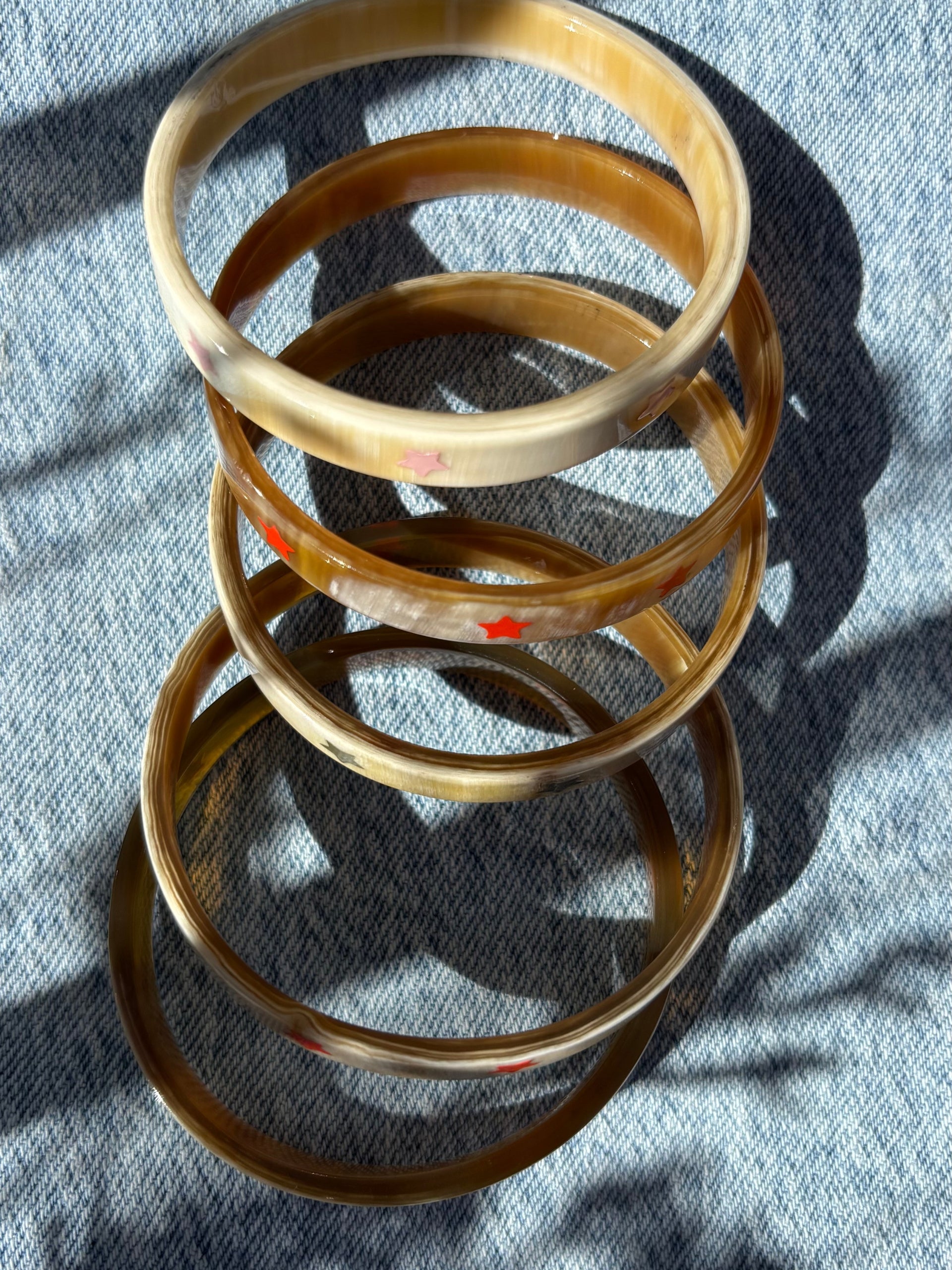 Bracelet en corne ÉTOILE