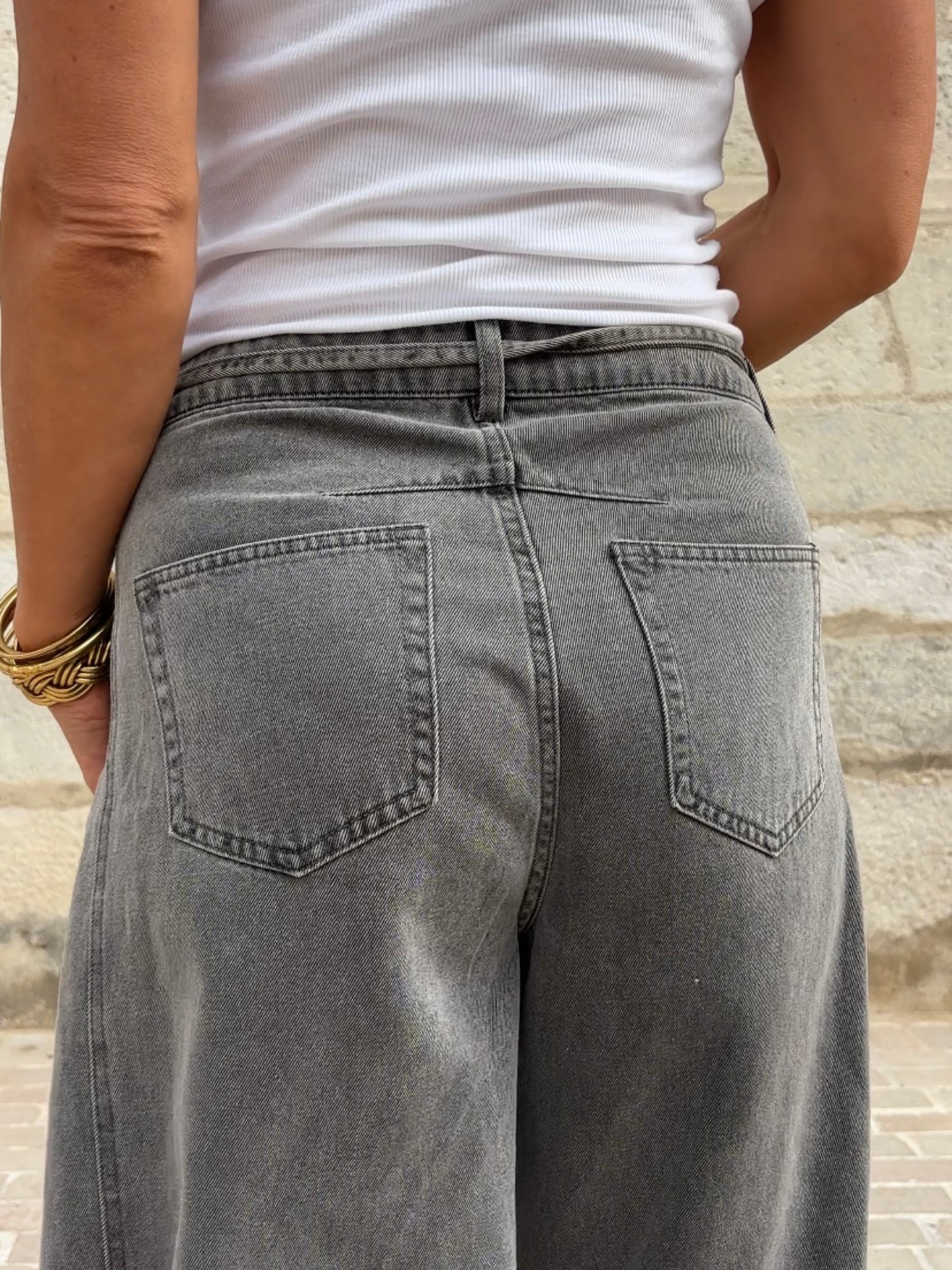 Jean MOANA