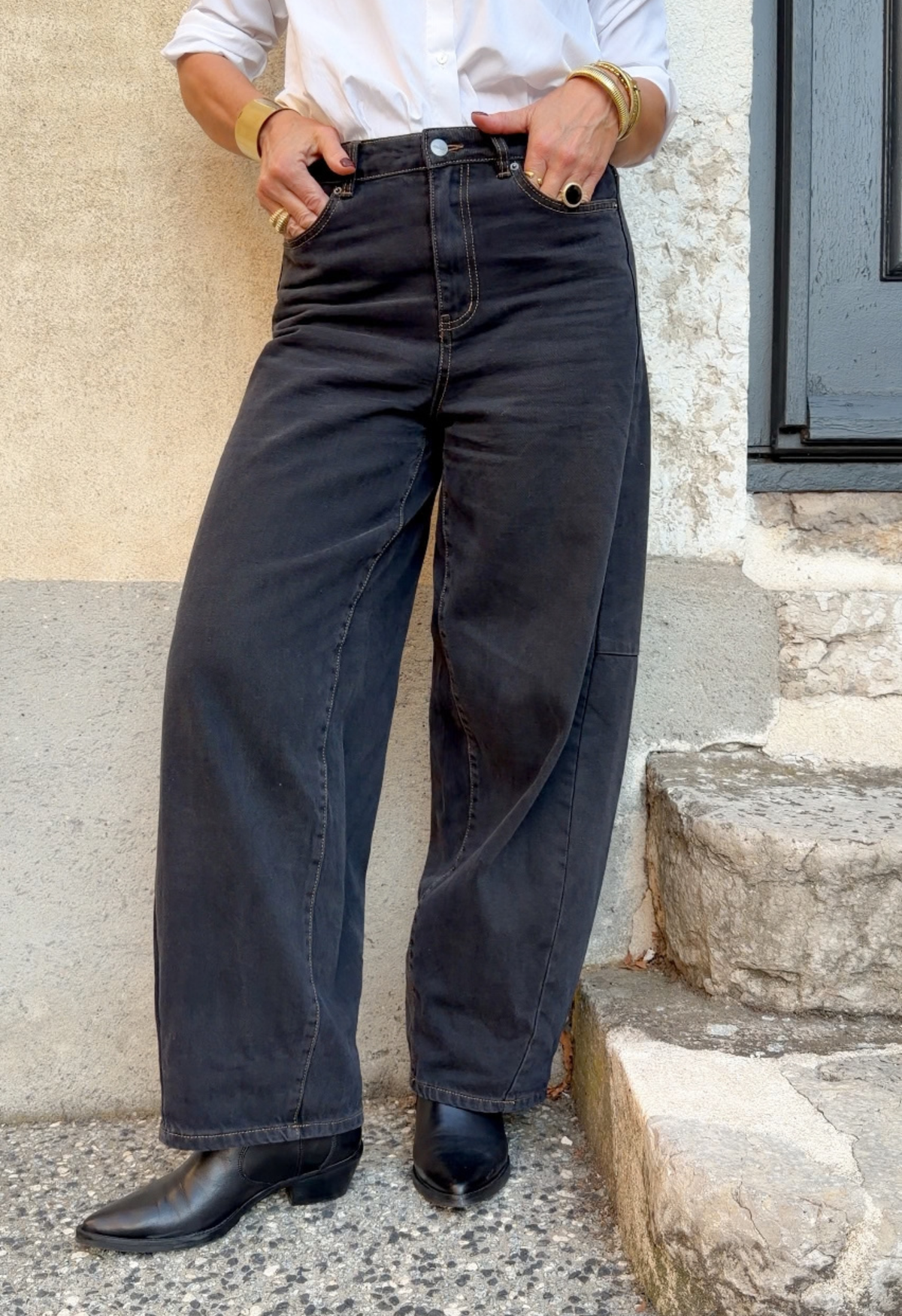 Jean John Noir