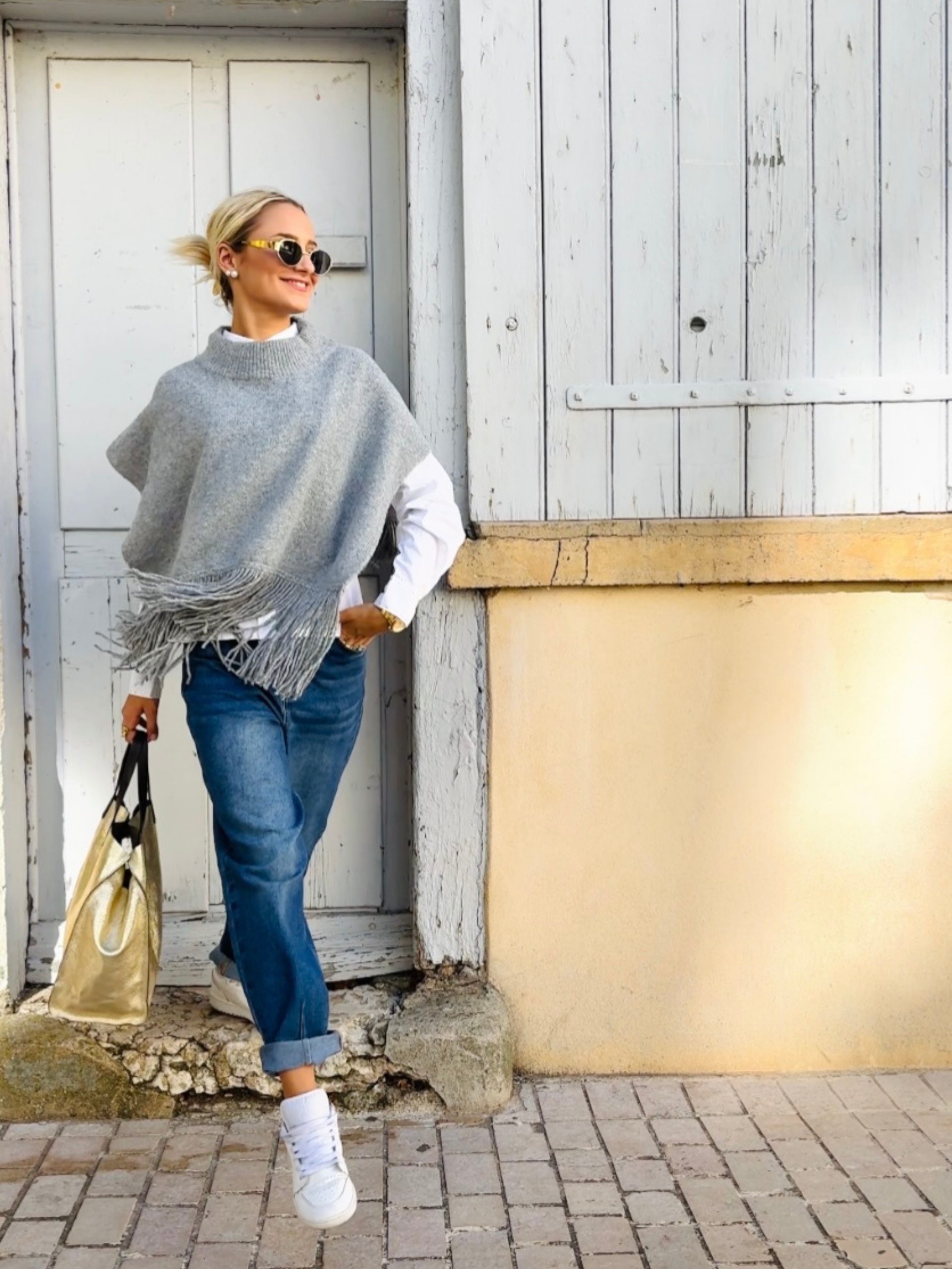 Poncho ALMIRA