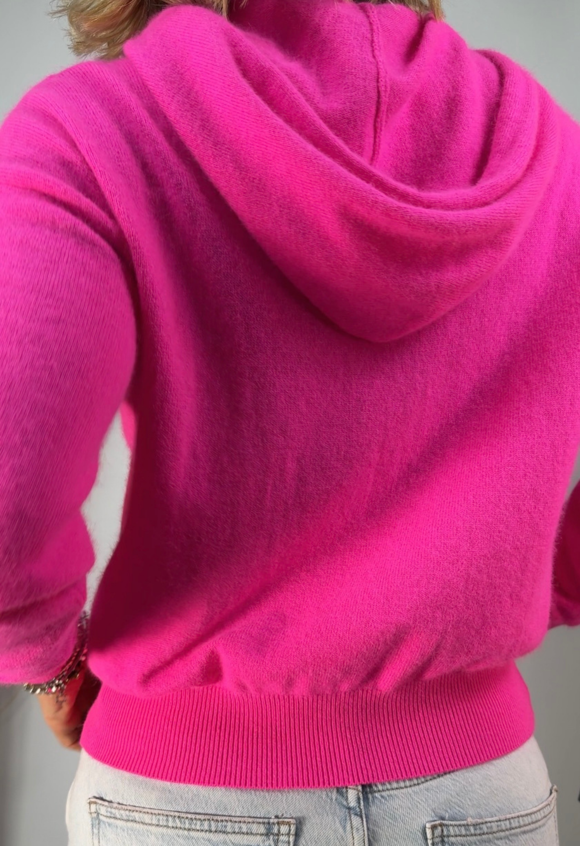 Pull à capuche Éléonore