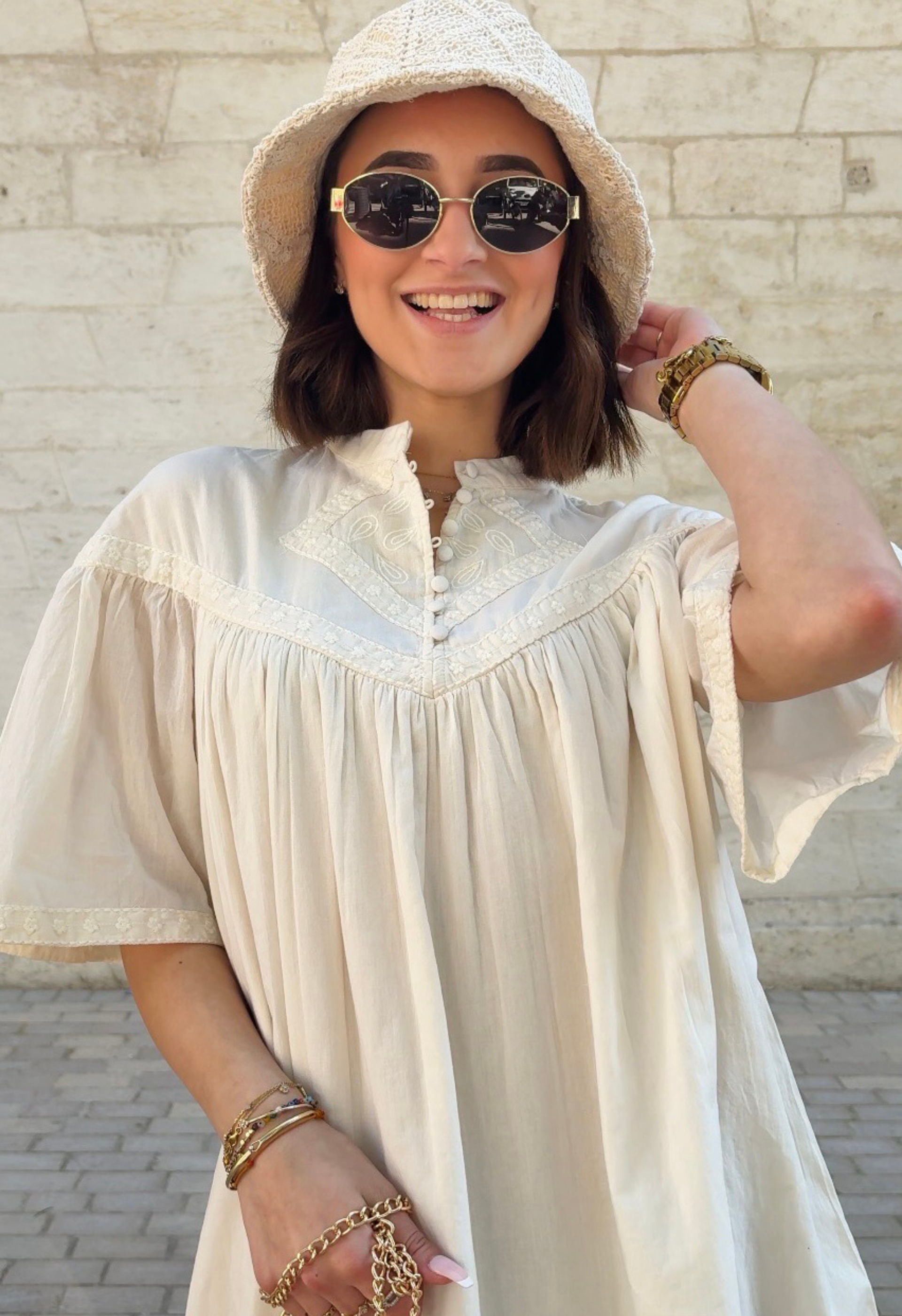 Robe Cassandra