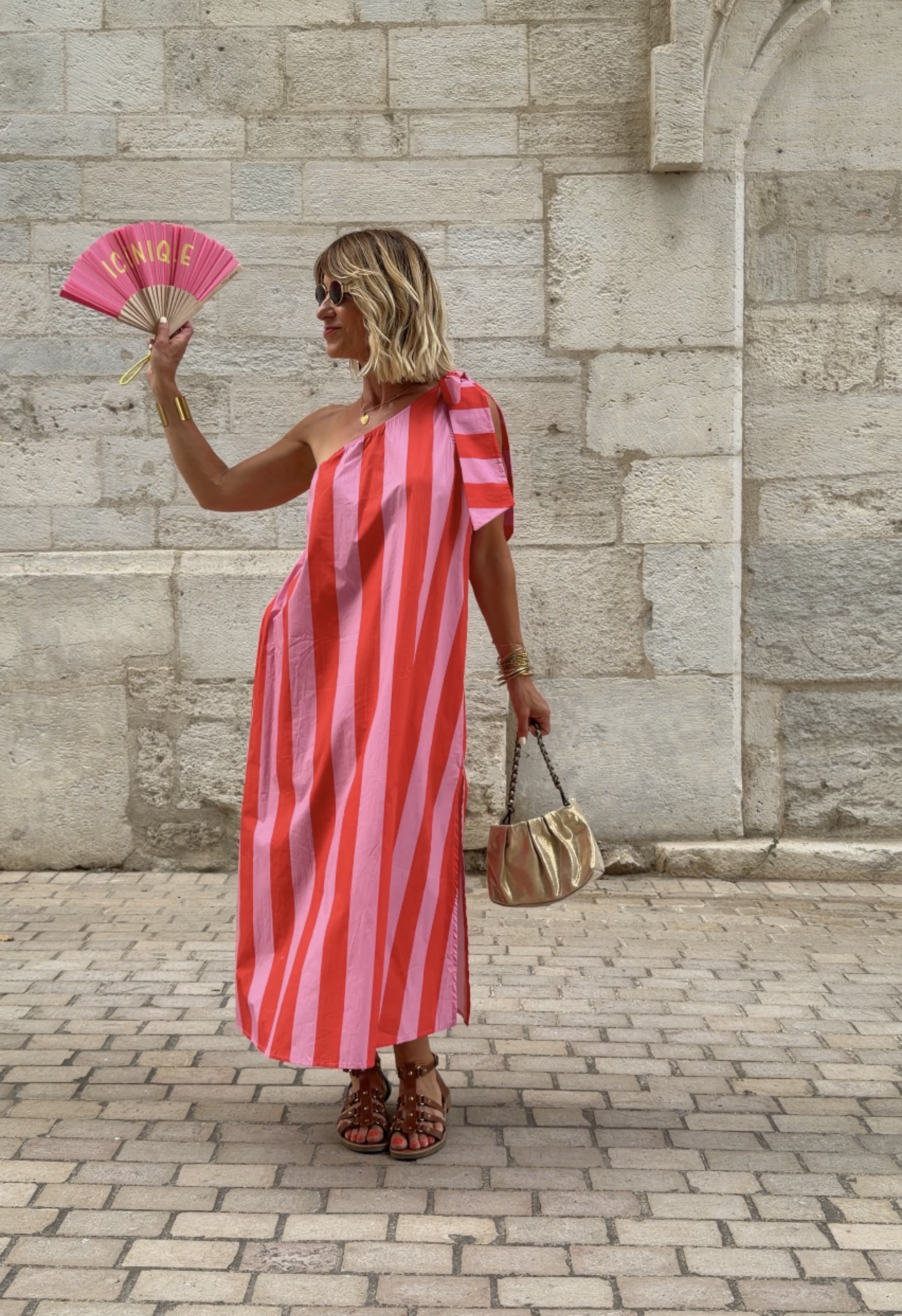Robe Carla Fushia