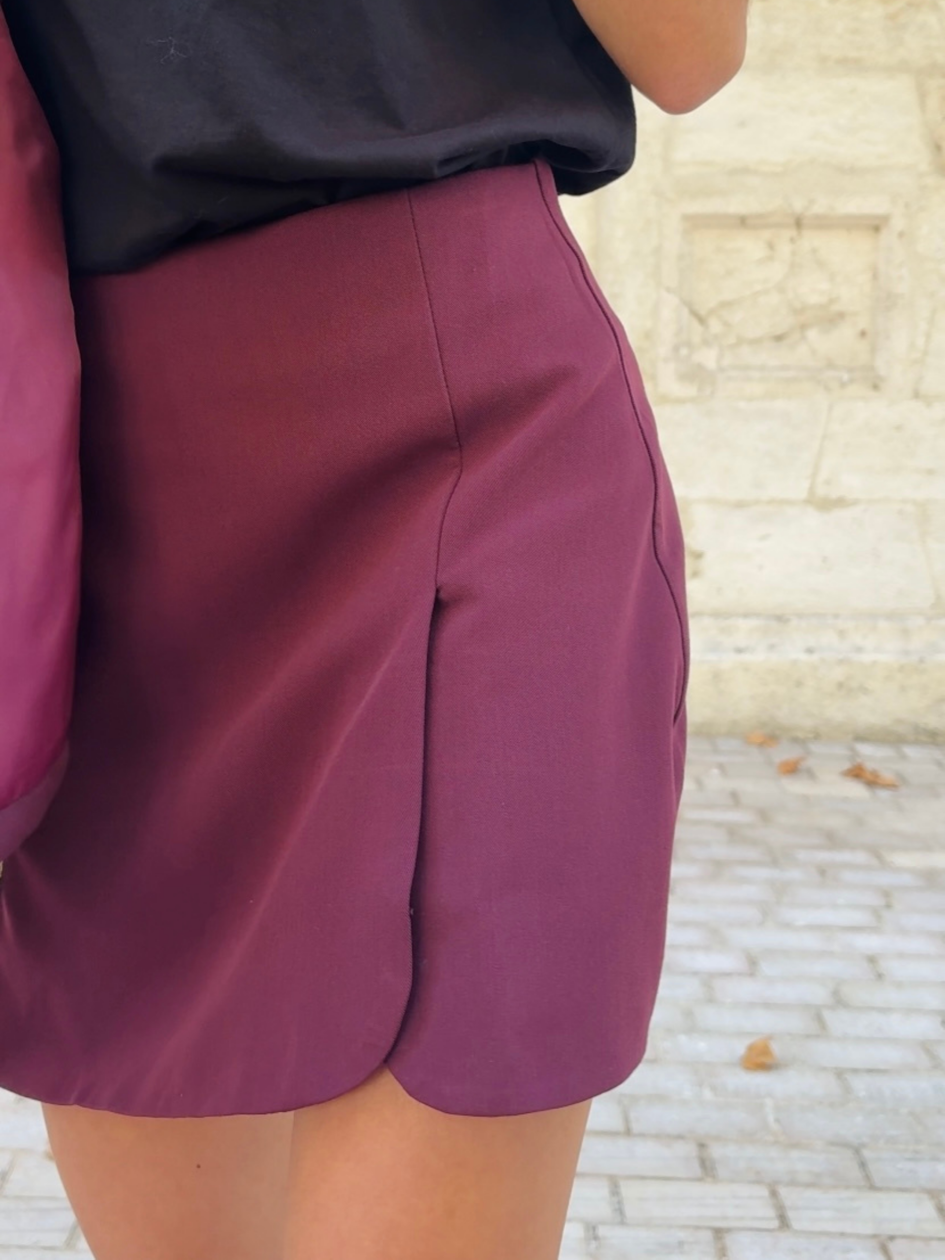 Short ÉMILIE