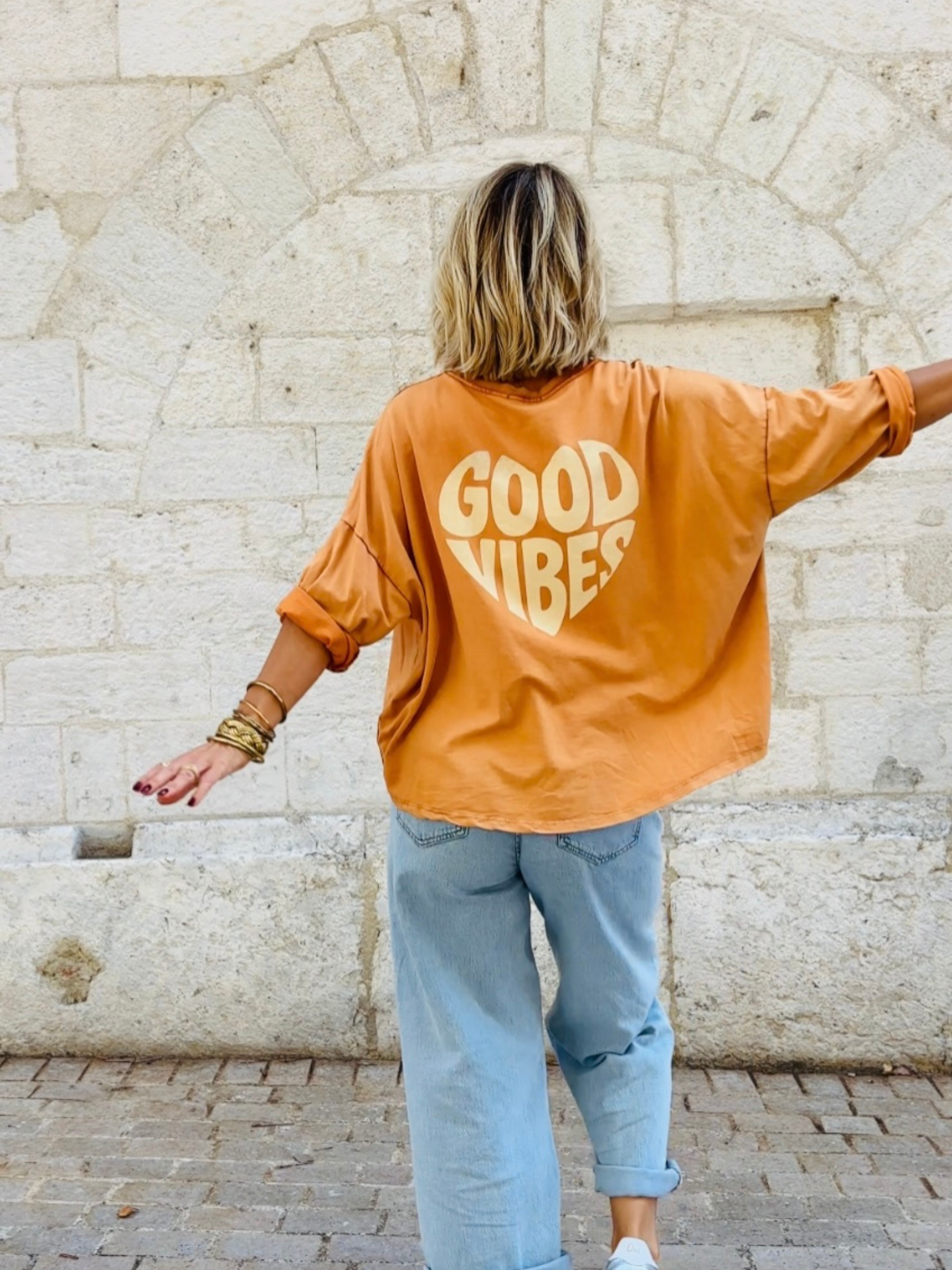 T-shirt GOOD VIBES Orange