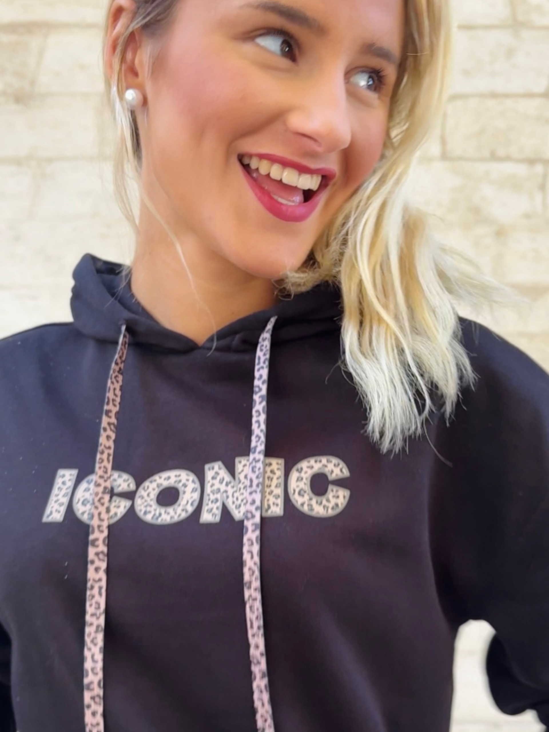 Sweat ICONIC
