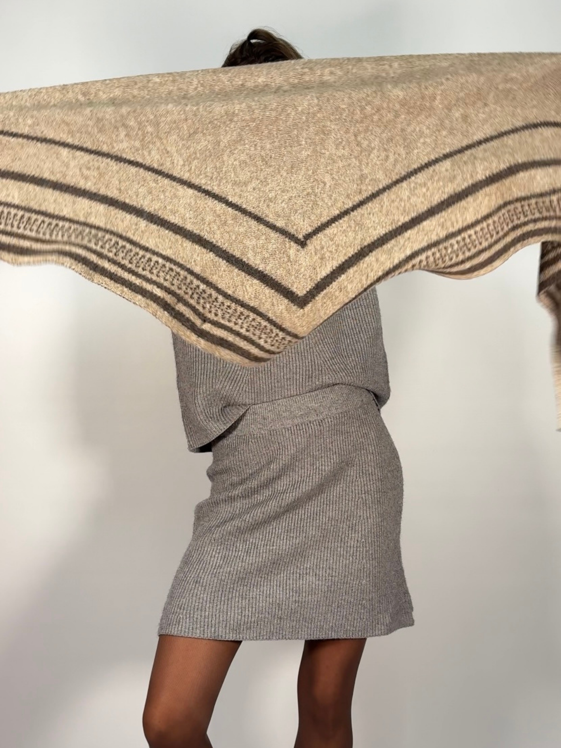 Écharpe triangle LYIA Camel