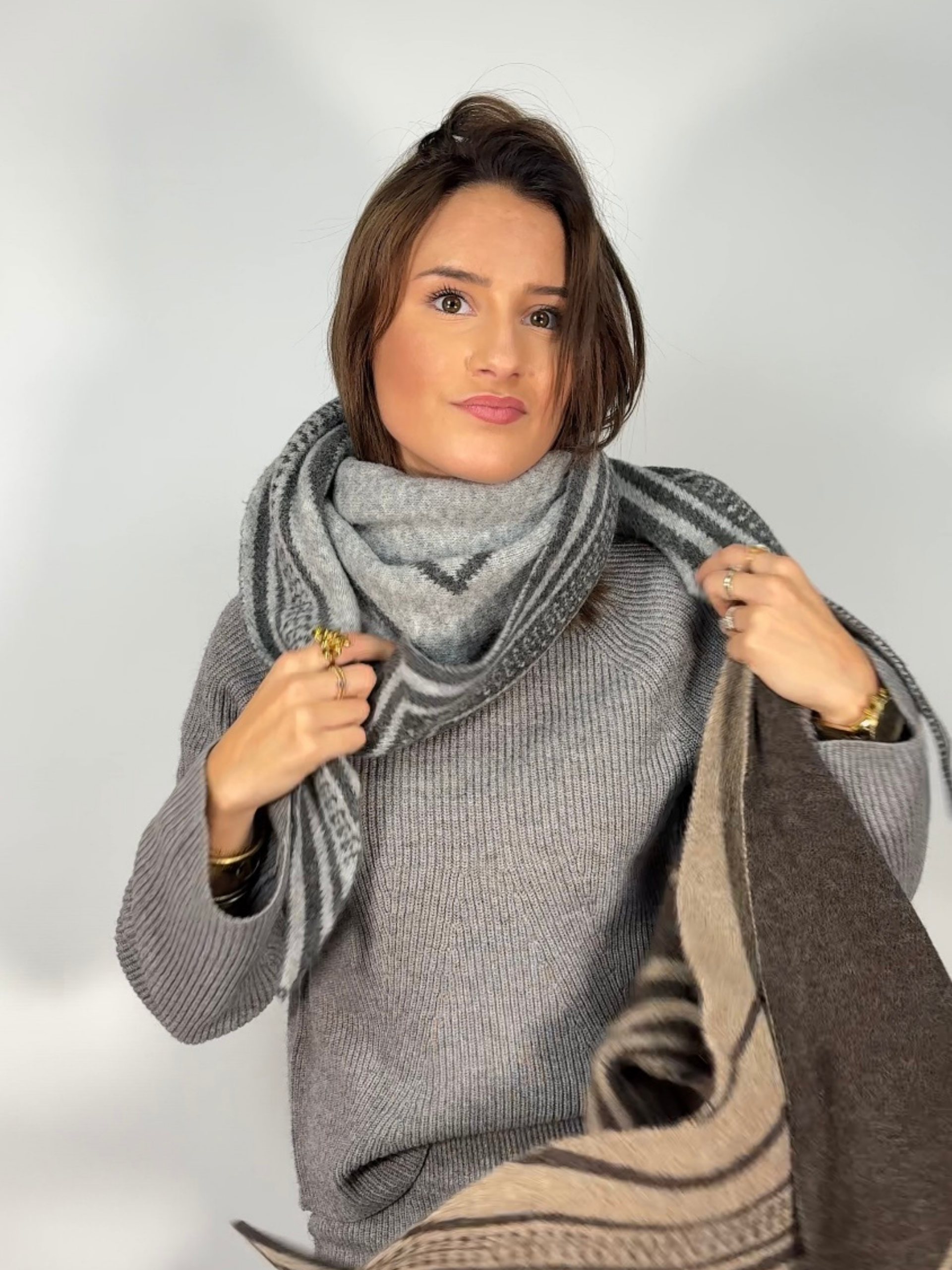 Écharpe triangle LYIA Gris