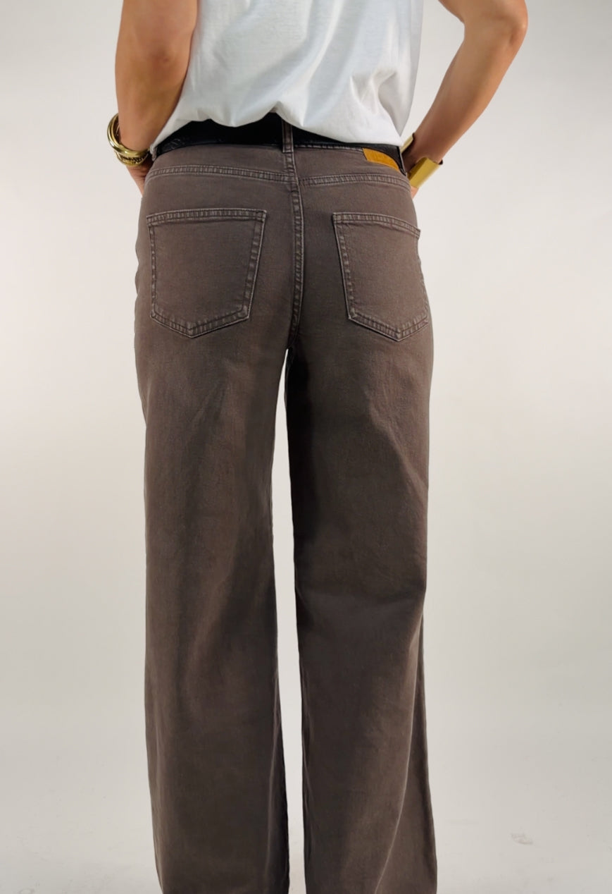 Jean Ella Choco