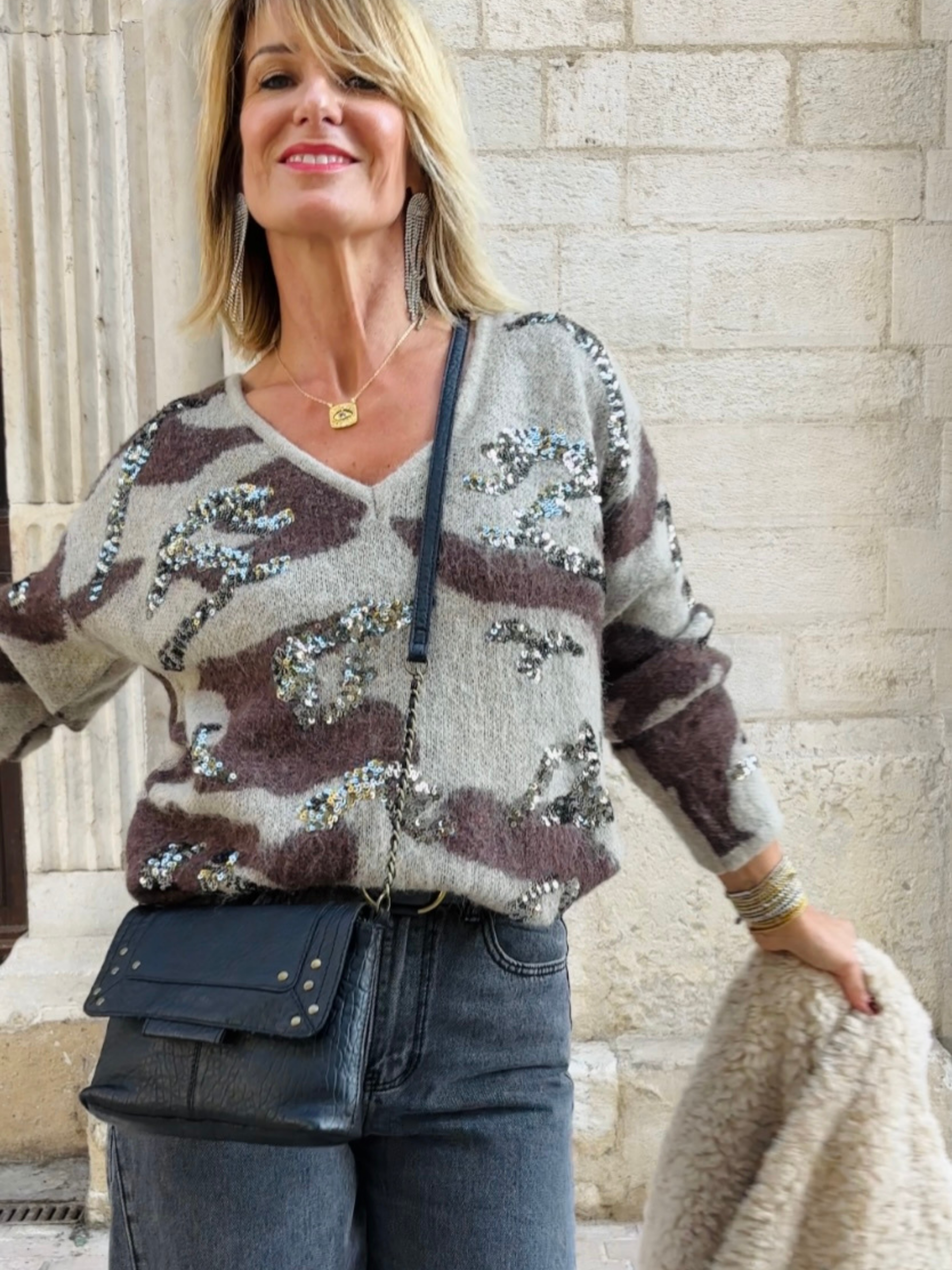 Pull AMÉLIE