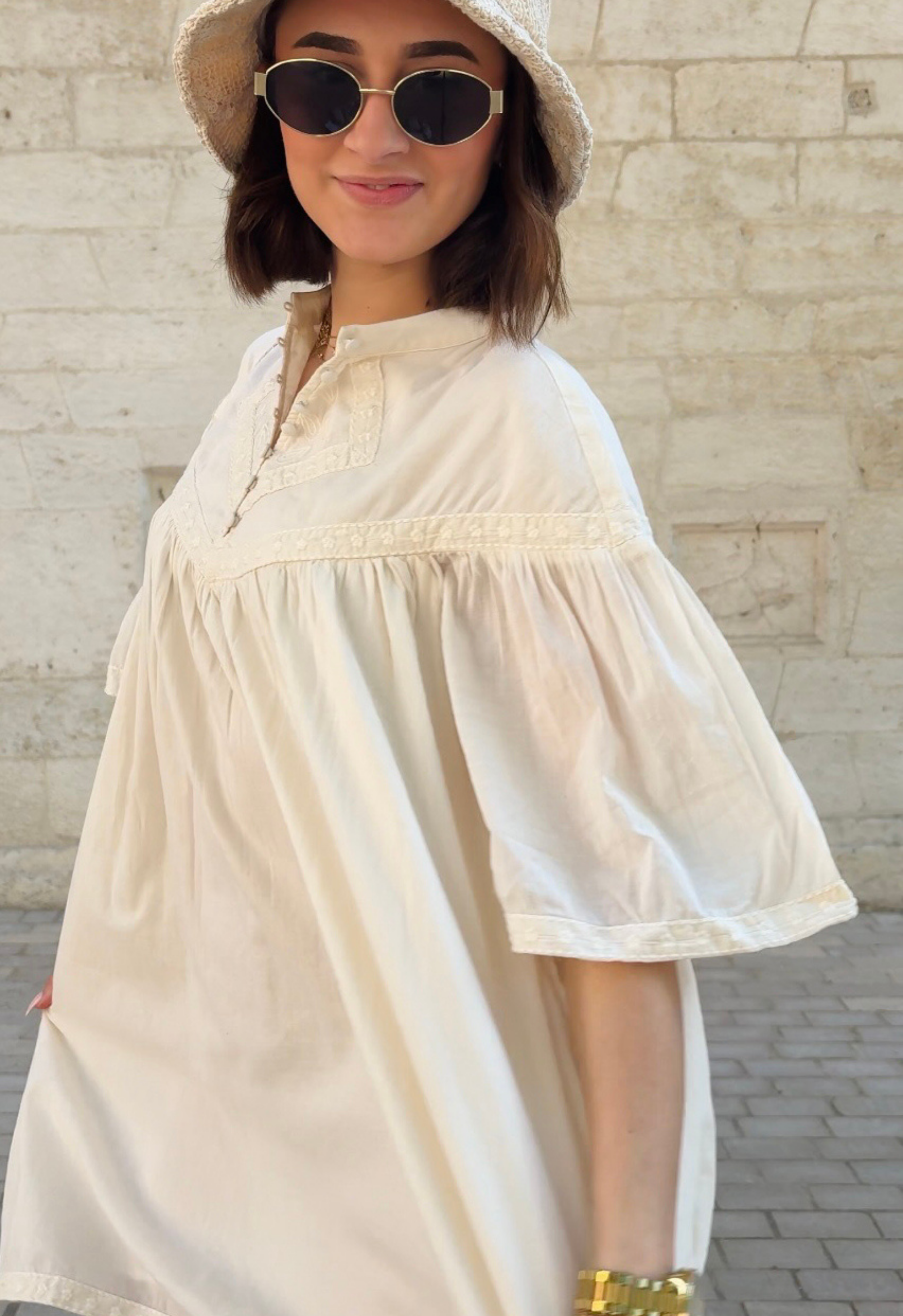 Robe Cassandra
