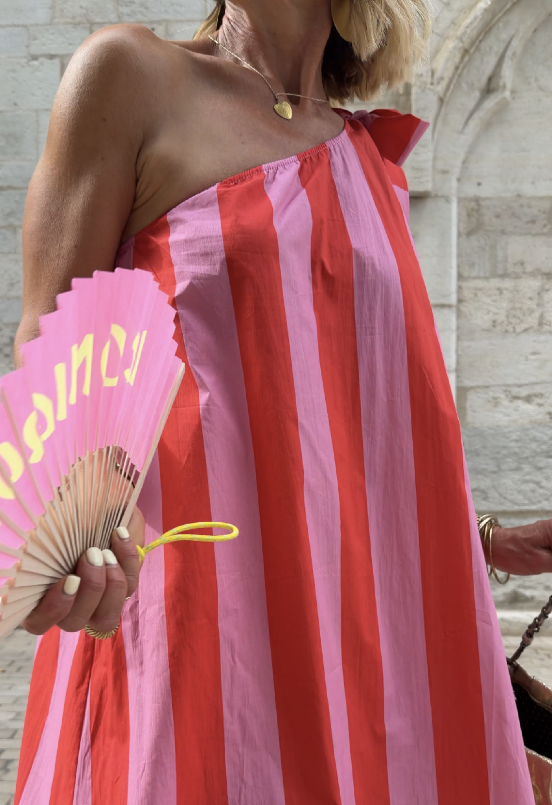 Robe Carla Fushia