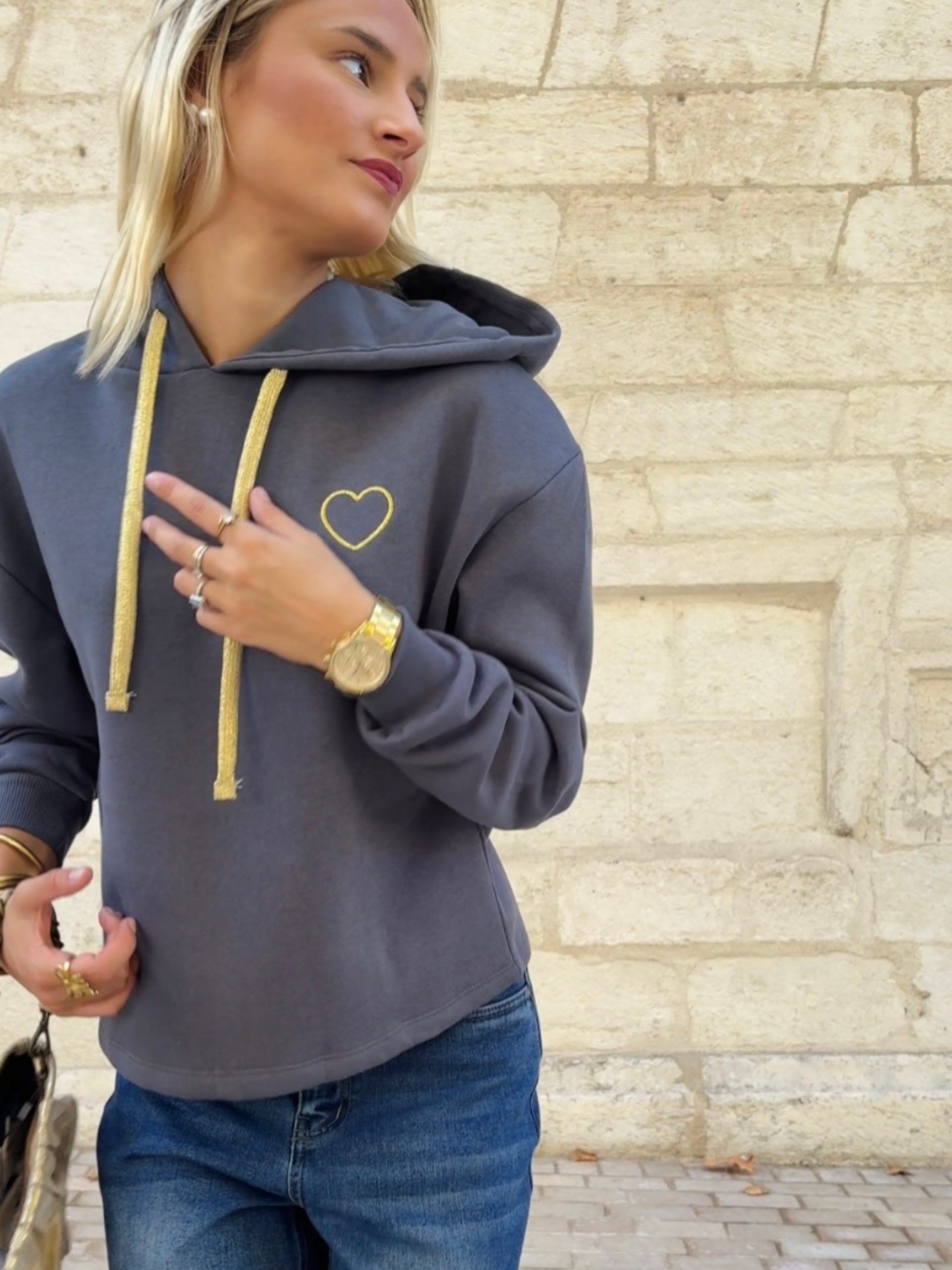 Sweat ALMÉE