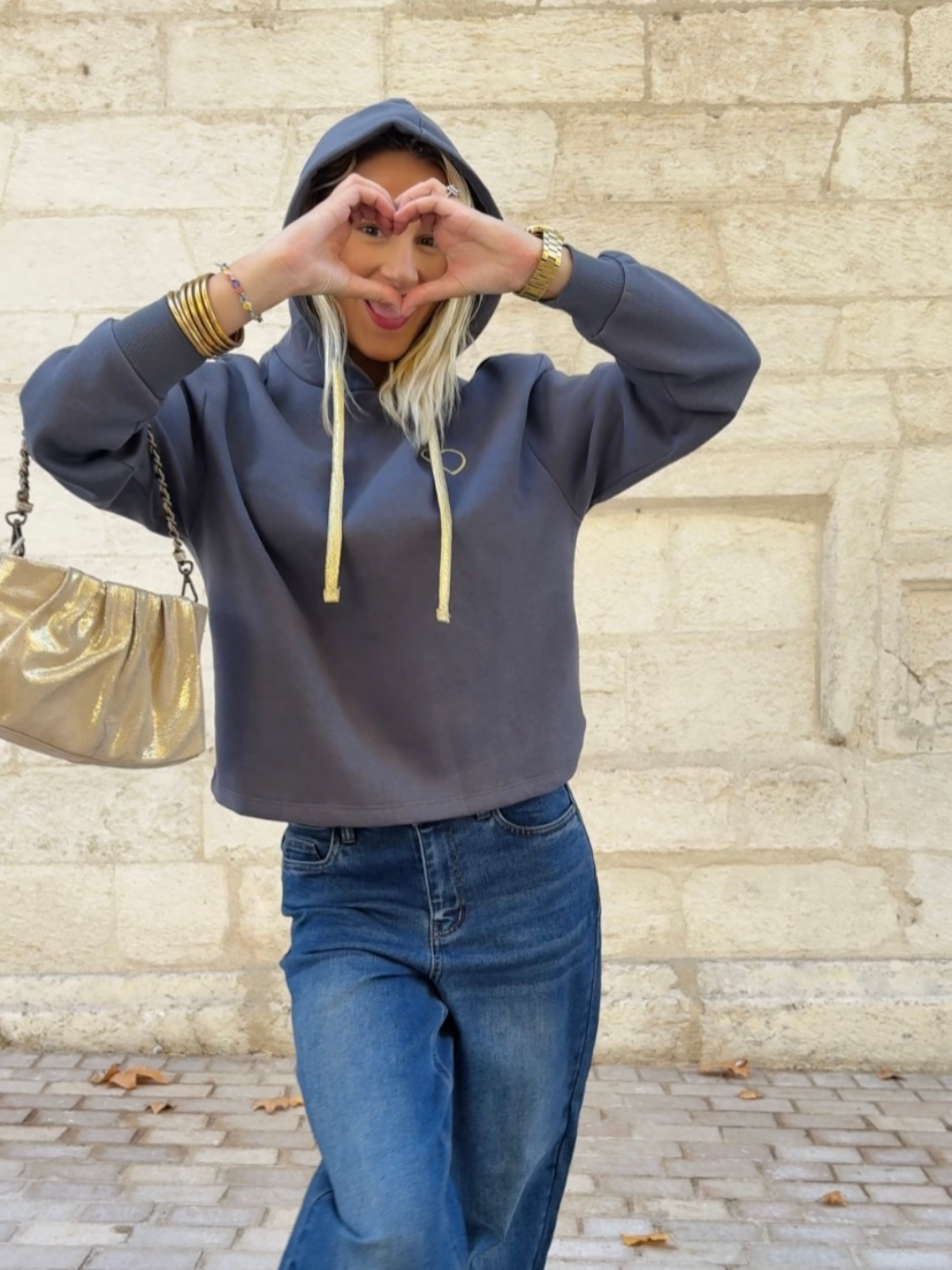 Sweat ALMÉE