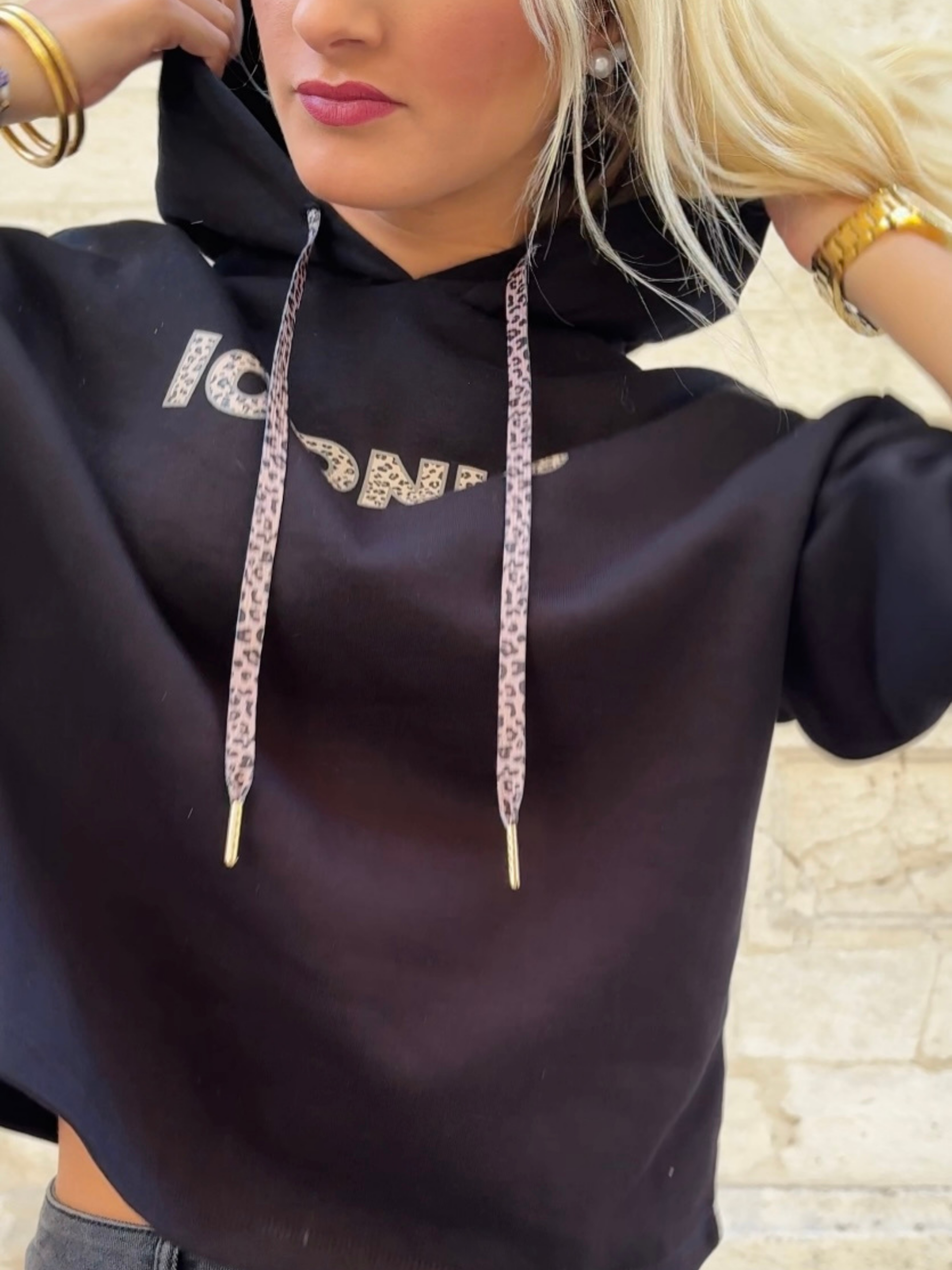 Sweat ICONIC